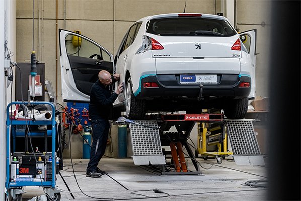 Garage Vanbussel is carrosseriehersteller voor alle automerken.