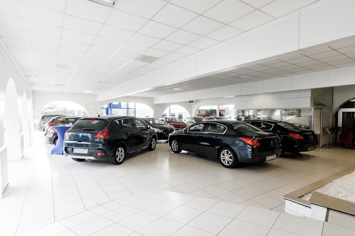 Bij Garage Vanbussel vindt u een breed gamma tweedehandswagens van Peugeot en alle andere merken.